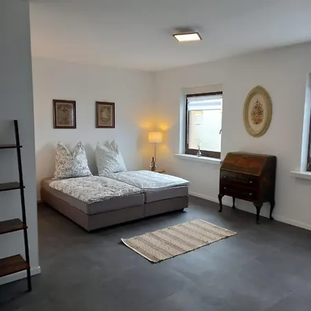 Spreewald Ferienhaus: Modern 8-person Retreat Near Thermal Apartment *